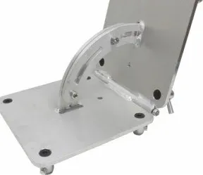 Aluminum hinge plate with quarter-circle adjustment slot